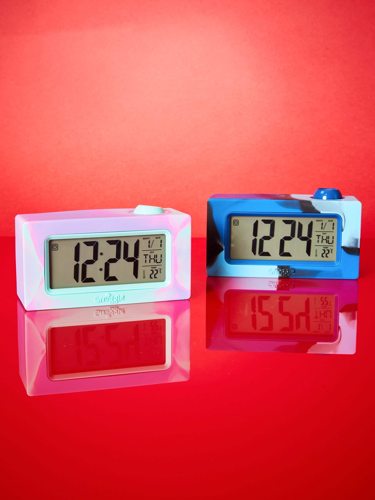 Smiggle - Projektörlü Işıklı Dijital Masa Saati-2